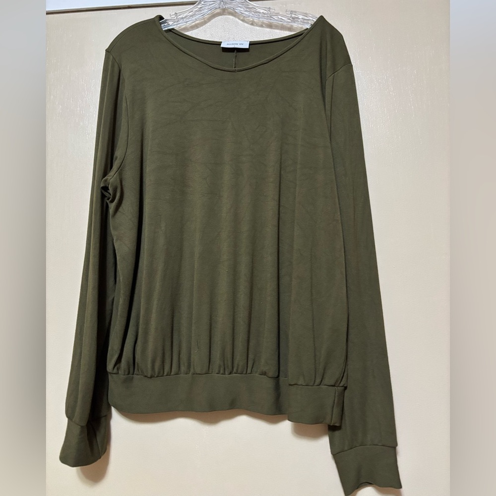 Allison Izu Sweater Top